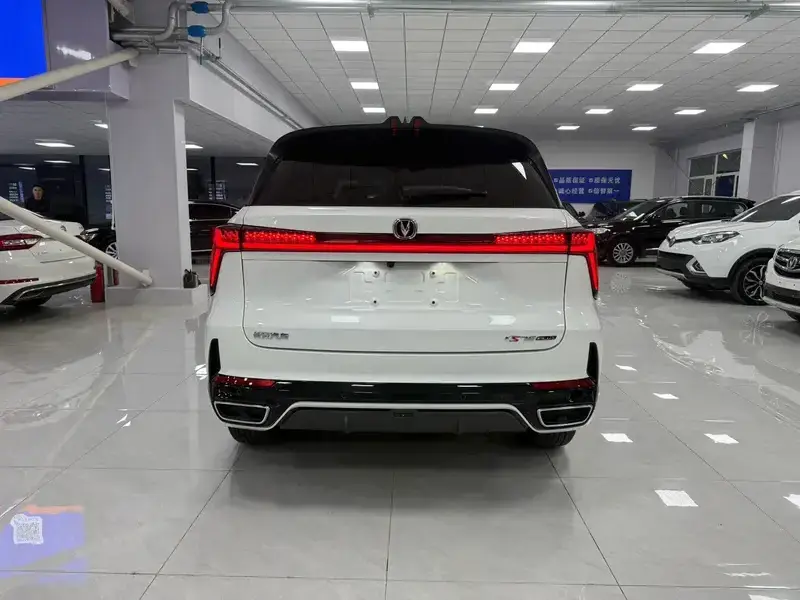 2024 Changan CS75 Plus с пробегом 14 000 км