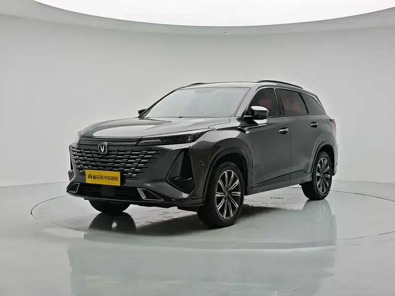 2023 Changan CS75 Plus с пробегом 32 800 км
