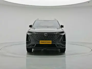 2023 Changan CS75 Plus с пробегом 32 800 км