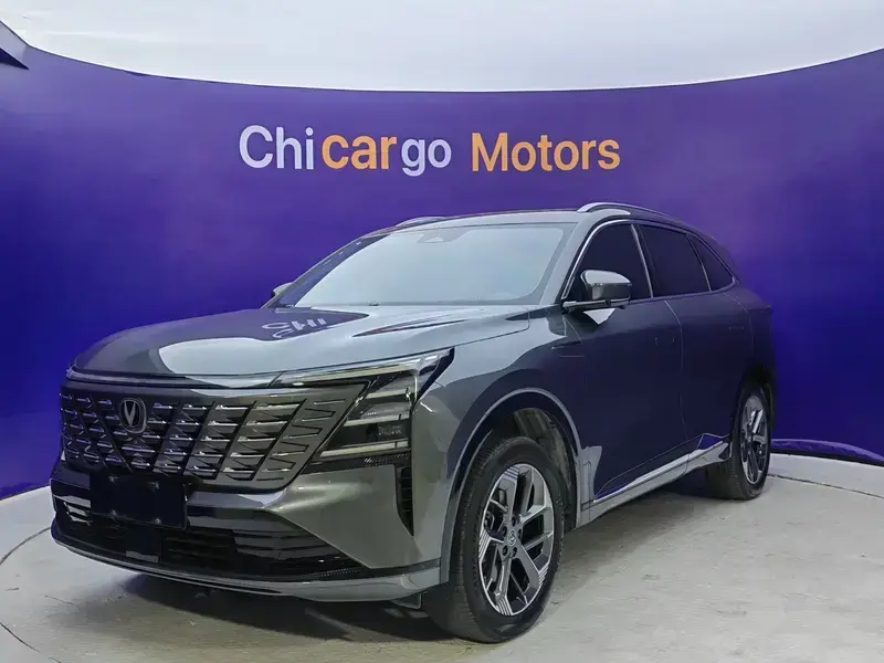 2025 Changan CS75 Plus с пробегом 8 000 км