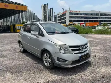 2011 Changan CX20 с пробегом 113 000 км