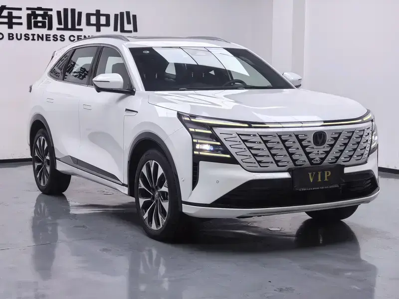 2025 Changan CS75 Plus с пробегом 300 км