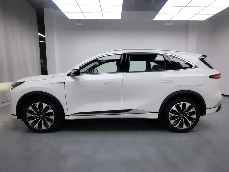 2025 Changan CS75 Plus с пробегом 300 км