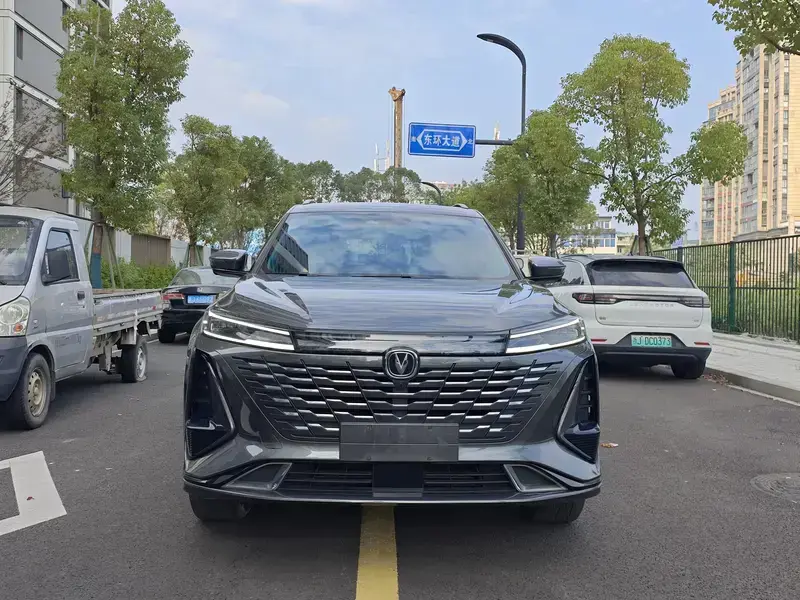 2023 Changan CS75 Plus с пробегом 37 000 км