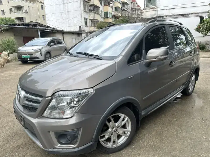 2014 Changan CX20 с пробегом 118 000 км