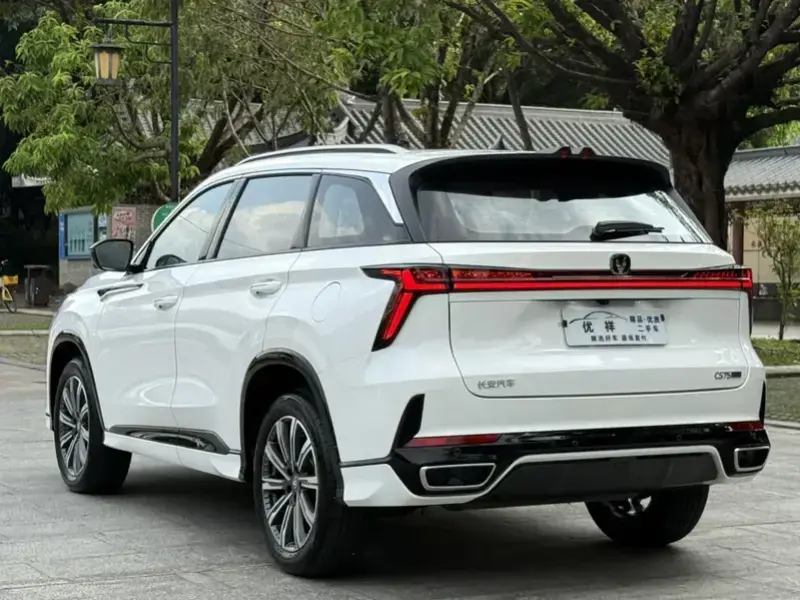 2026 Changan CS75 Plus с пробегом 3 000 км