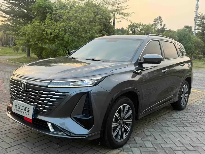 2023 Changan CS75 Plus с пробегом 16 000 км