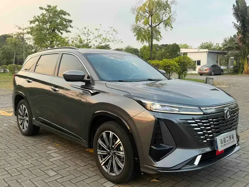 2023 Changan CS75 Plus с пробегом 16 000 км