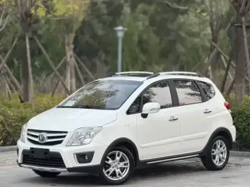 2014 Changan CX20 с пробегом 55 000 км