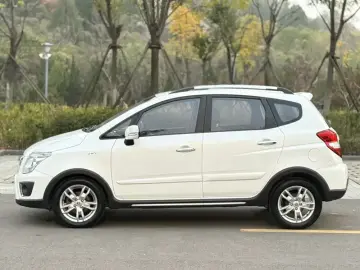 2014 Changan CX20 с пробегом 55 000 км
