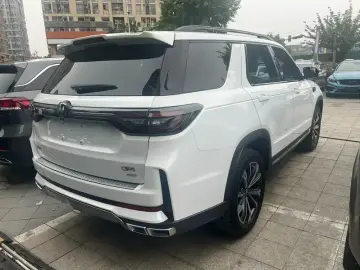 2023 Changan CS95 с пробегом 30 000 км