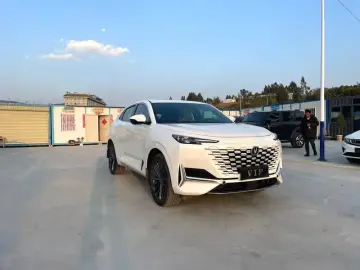 2021 Changan UNI-K с пробегом 29 000 км