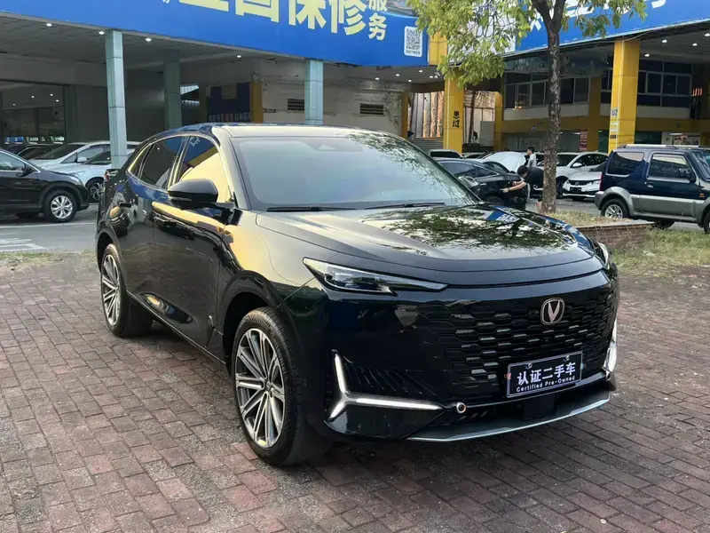 2023 Changan UNI-K с пробегом 40 000 км