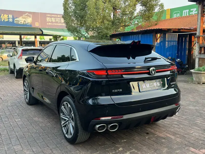 2023 Changan UNI-K с пробегом 40 000 км