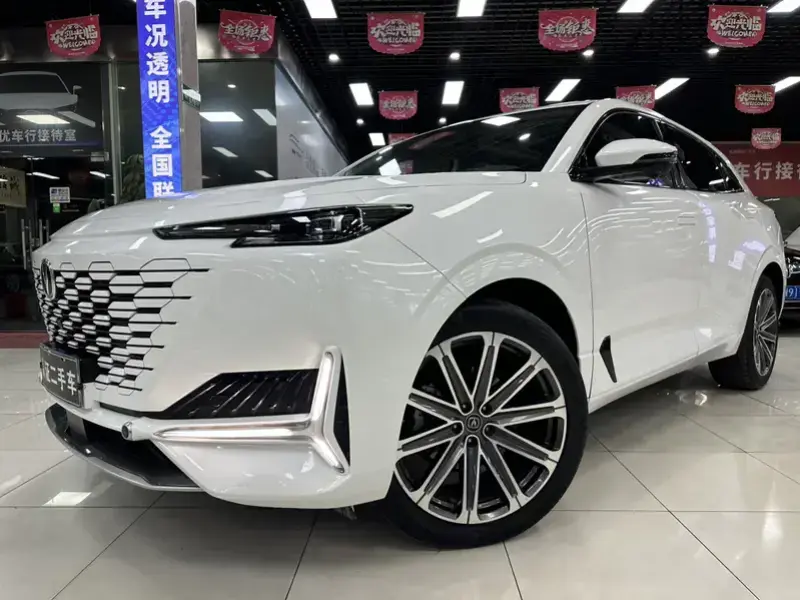 2021 Changan UNI-K с пробегом 43 000 км