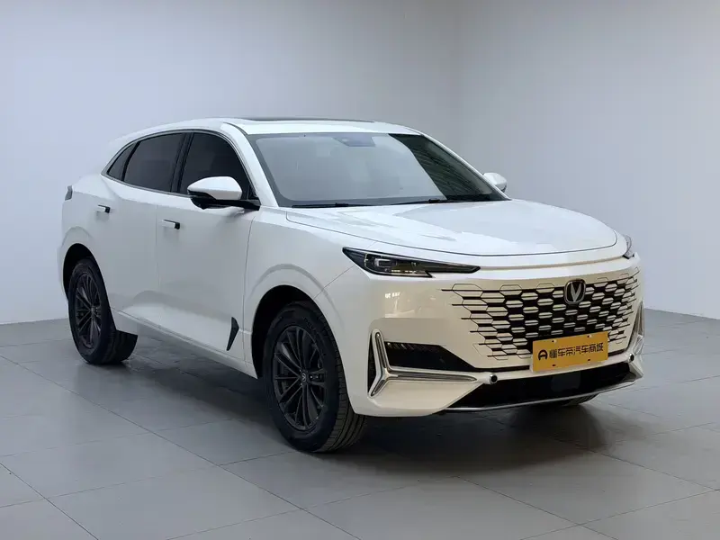 2023 Changan UNI-K с пробегом 44 600 км