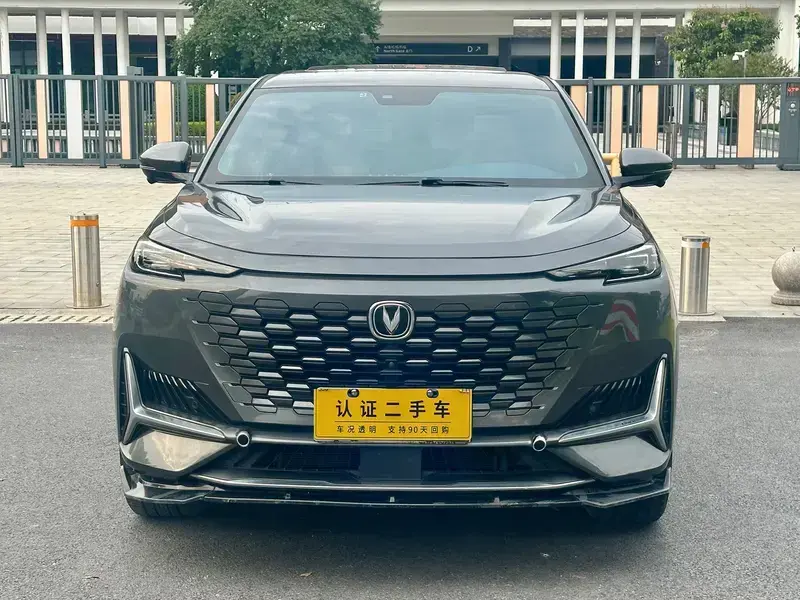 2021 Changan UNI-K с пробегом 80 000 км