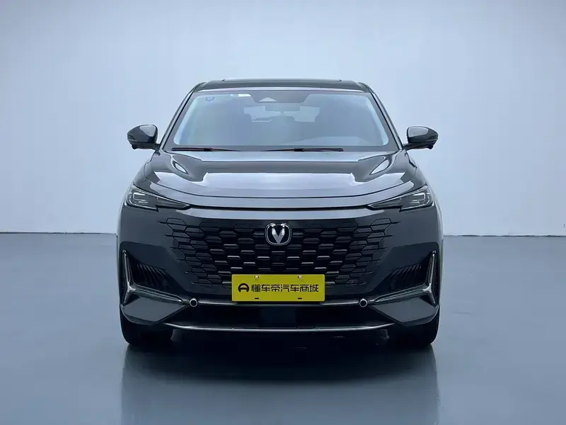 2023 Changan UNI-K с пробегом 58 900 км