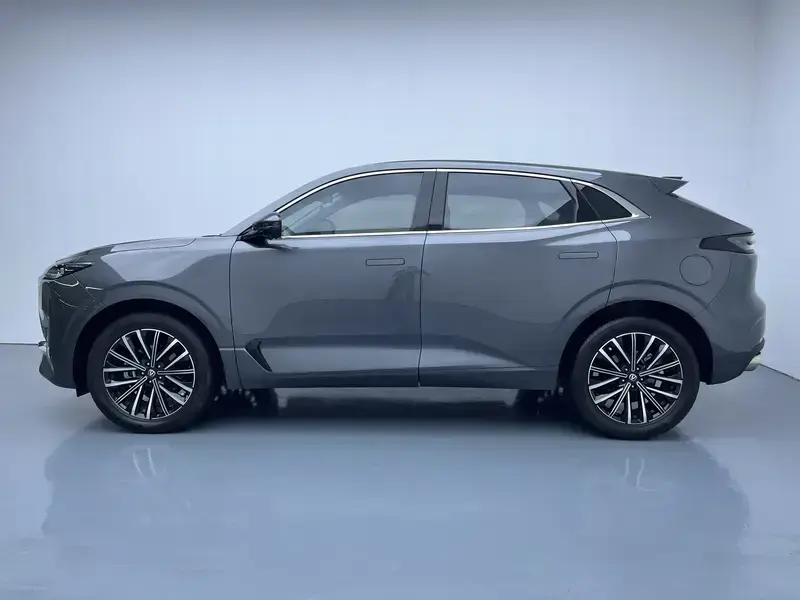 2023 Changan UNI-K с пробегом 58 900 км