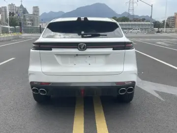 2021 Changan UNI-K с пробегом 50 000 км
