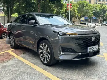 2021 Changan UNI-K с пробегом 40 000 км