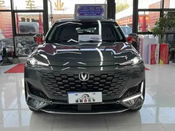 2024 Changan UNI-K с пробегом 38 000 км