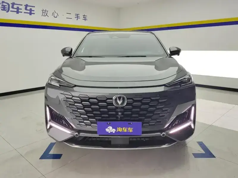 2021 Changan UNI-K с пробегом 49 000 км