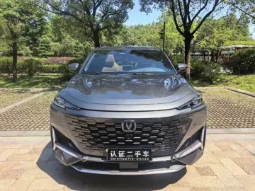 2021 Changan UNI-K с пробегом 30 200 км