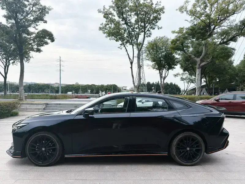 2023 Changan UNI-V с пробегом 36 800 км