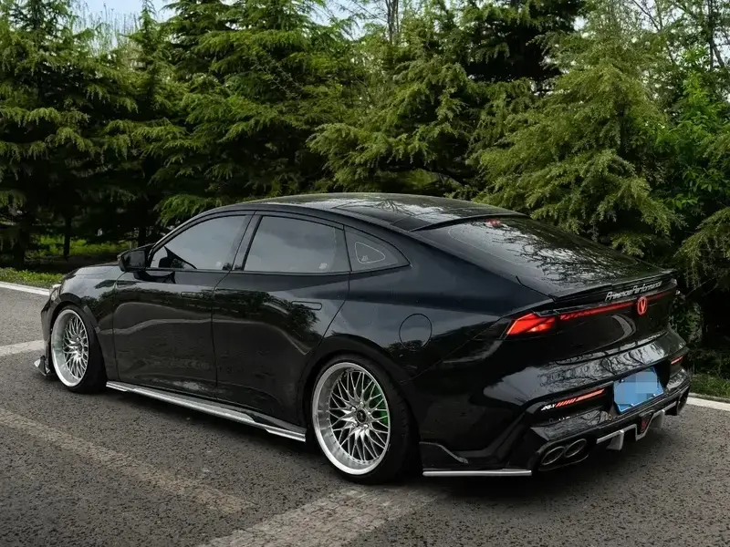 2022 Changan UNI-V с пробегом 38 000 км
