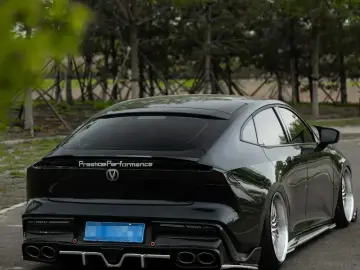 2022 Changan UNI-V с пробегом 38 000 км