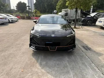 2023 Changan UNI-V с пробегом 41 000 км