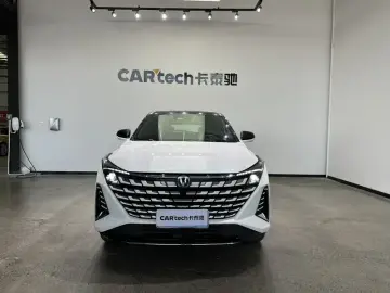 2025 Changan UNI-Z с пробегом 15 000 км