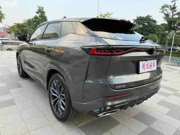 2025 Changan UNI-Z с пробегом 8 000 км