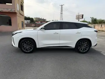 2025 Changan UNI-Z с пробегом 7 000 км