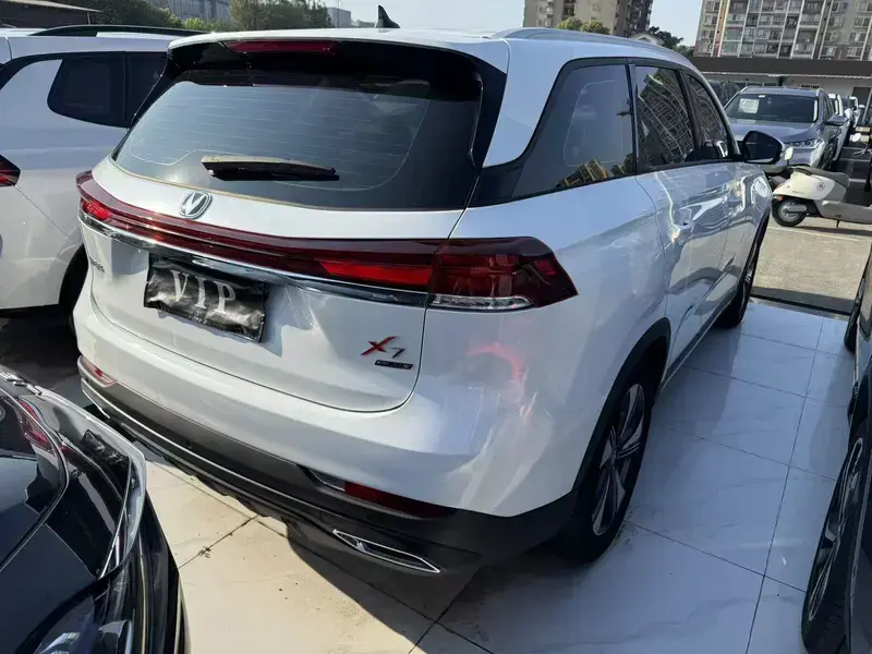 2024 Changan X7 Plus с пробегом 13 000 км