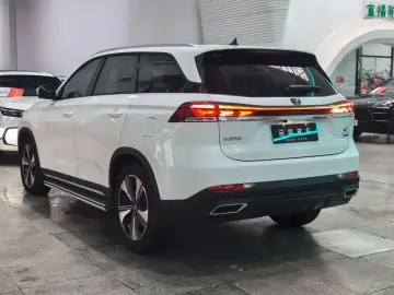2024 Changan X7 Plus с пробегом 10 000 км