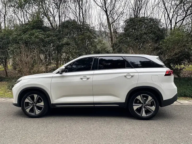 2024 Changan X7 Plus с пробегом 7 000 км