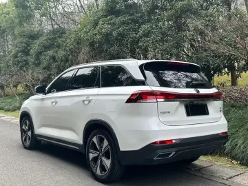 2024 Changan X7 Plus с пробегом 7 000 км