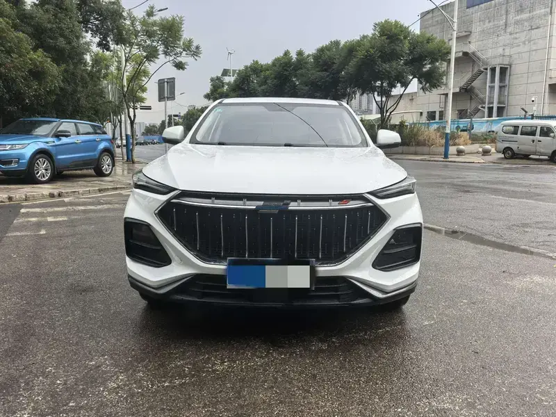 2021 Oshan X5 с пробегом 72 000 км