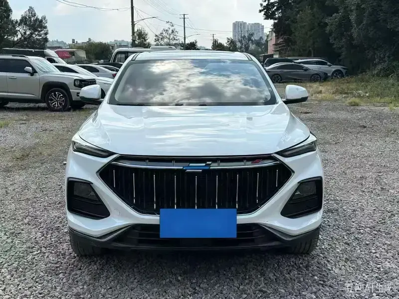 2022 Oshan X5 с пробегом 50 000 км