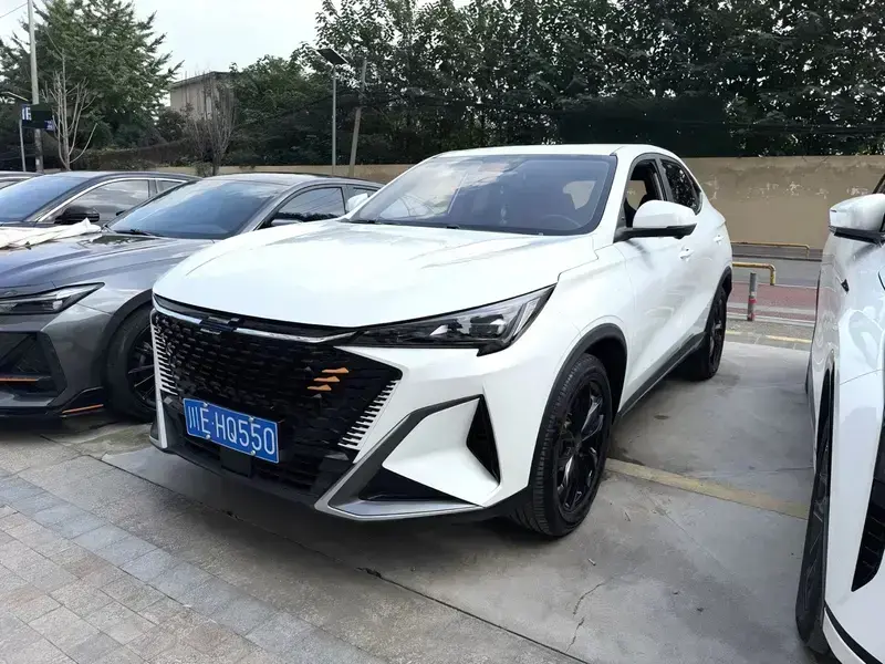 2023 Oshan X5 Plus с пробегом 20 000 км