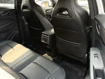 2023 Oshan X5 Plus с пробегом 20 000 км