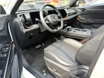 2023 Oshan X5 Plus с пробегом 20 000 км