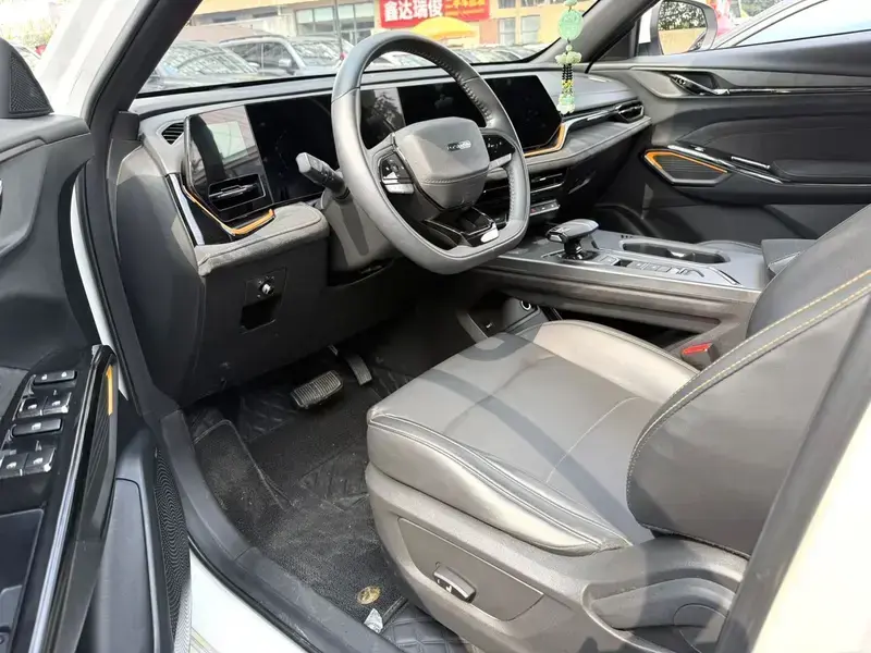 2023 Oshan X5 Plus с пробегом 20 000 км