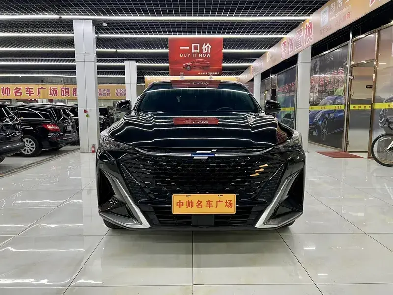 2023 Oshan X5 Plus с пробегом 30 400 км