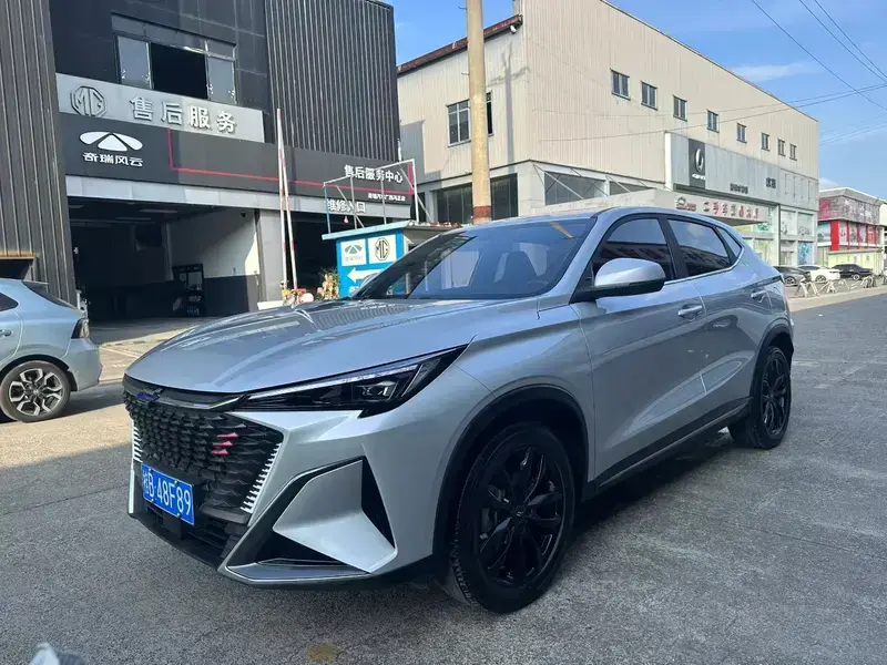 2023 Oshan X5 Plus с пробегом 40 000 км