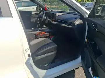 2023 Oshan X5 Plus с пробегом 24 000 км
