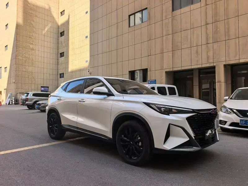 2023 Oshan X5 Plus с пробегом 68 000 км