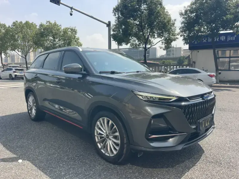 2022 Oshan X7 Plus с пробегом 50 000 км